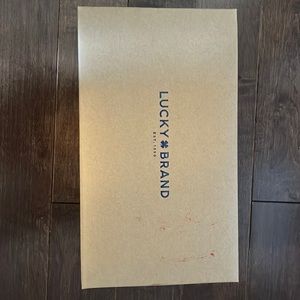 Lucky brand sandals size 5